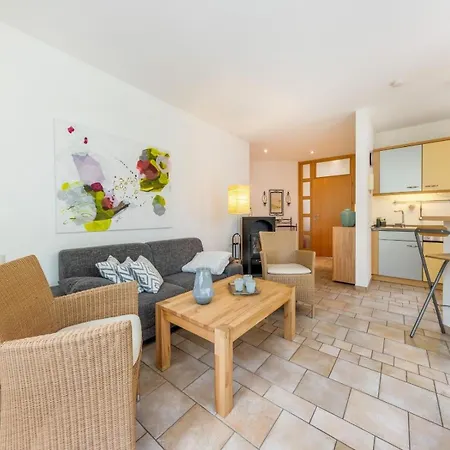 Appartamento Ruegenbrise-am-wasser-fewo-eg