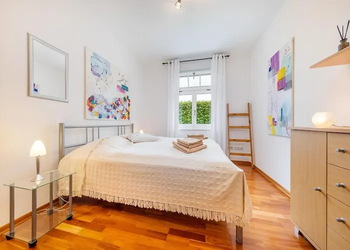 Ruegenbrise-am-wasser-fewo-eg Appartement